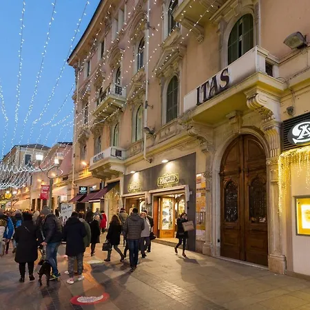 Confortevole Bilocale Nel Cuore Di Apartment Sanremo